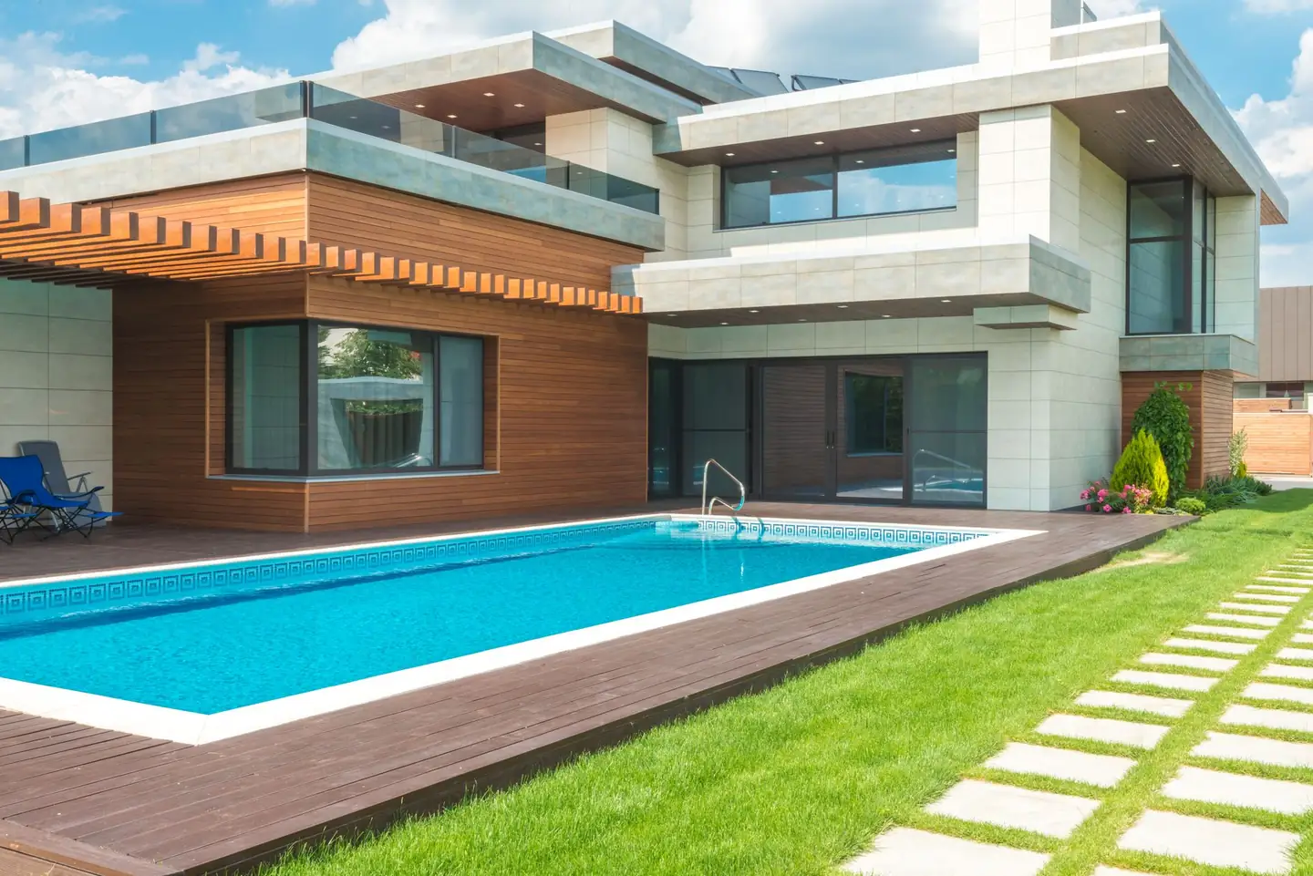 Swimming pool built in Wollongong North, NSW
